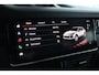 Porsche Cayenne Coupé 3.0 E-Hybrid ''OP AFSPRAAK" | Sportdesign | Sportchrono | Adapt. Cruise | Softclose | 4-Wielsturing | Trekhaak | Bose | Head-up | Pano | Memory | Keyless | 22 Inch |