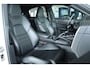 Porsche Cayenne Coupé 3.0 E-Hybrid ''OP AFSPRAAK" | Sportdesign | Sportchrono | Adapt. Cruise | Softclose | 4-Wielsturing | Trekhaak | Bose | Head-up | Pano | Memory | Keyless | 22 Inch |