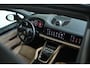 Porsche Cayenne 3.0 E-Hybrid "OP AFSPRAAK" | SportDesign | Sportchrono | Passenger display | Stoelventilatie | Schuifdak | 360 Camera | Sportuitlaat | 4-Zone Climate | MATRIX | Carplay | Navi | Memory | Bose Audio