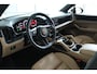 Porsche Cayenne 3.0 E-Hybrid "OP AFSPRAAK" | SportDesign | Sportchrono | Passenger display | Stoelventilatie | Schuifdak | 360 Camera | Sportuitlaat | 4-Zone Climate | MATRIX | Carplay | Navi | Memory | Bose Audio