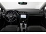 Volkswagen Golf 1.5 TSI Highline Business R |Massage|Carplay|Navi|LED|