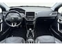 Peugeot 2008 1.2 PureTech Allure Camera l Apple Carplay & Android Auto l Climate Control l Cruise Control l DAB l LED l Privacy Glass Achter l PDC l Lichtmetalen Velgen 17''