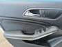 Mercedes-Benz A-klasse 180 Ambition AMG line,Automaat,Navi,Cruise control, afn trekhaak,Stoel verwarming, AMG velgen, prive glas, led verlichting, sport interieur, zo mee prijs zonder garantie.