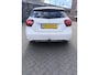 Mercedes-Benz A-klasse 180 Ambition AMG line,Automaat,Navi,Cruise control, afn trekhaak,Stoel verwarming, AMG velgen, prive glas, led verlichting, sport interieur, zo mee prijs zonder garantie.