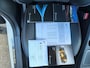 Mercedes-Benz A-klasse 180 Ambition AMG line,Automaat,Navi,Cruise control, afn trekhaak,Stoel verwarming, AMG velgen, prive glas, led verlichting, sport interieur, zo mee prijs zonder garantie.