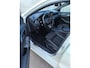 Mercedes-Benz A-klasse 180 Ambition AMG line,Automaat,Navi,Cruise control, afn trekhaak,Stoel verwarming, AMG velgen, prive glas, led verlichting, sport interieur, zo mee prijs zonder garantie.