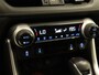 Toyota RAV4 2.0 VVT-iE Dynamic - AWD - VOORSTOELEN VERWARMD - KEYLESS START - ACHTERUITRIJCAMERA - PARKEERSENSOREN VOOR EN ACHTER - AFNEEMBARE TREKHAAK - STUURVERWARMING - CLIMATE CONTROL - CRUISE CONTROL ADAPTIEF