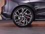 Volkswagen Golf GTI Clubsport 2.0 300pk TSI |panoramadak|Nürburgring mode|Harman & Kardon|DCC|ACC|IQ Light|memory|stoelverwarming & verkoeling|head-up|Apple Carplay|parkeercamera|19" LMV|
