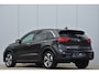 Kia Niro EV E-Niro DynamicLine 39 kWh 100% SOH Camera, ACC, Navi, Keyless, Stoelverwarming, Leder/Stof