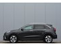 Kia Niro EV E-Niro DynamicLine 39 kWh 100% SOH Camera, ACC, Navi, Keyless, Stoelverwarming, Leder/Stof