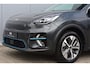 Kia Niro EV E-Niro DynamicLine 39 kWh 100% SOH Camera, ACC, Navi, Keyless, Stoelverwarming, Leder/Stof