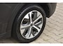 Kia Niro EV E-Niro DynamicLine 39 kWh 100% SOH Camera, ACC, Navi, Keyless, Stoelverwarming, Leder/Stof