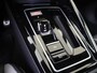 Volkswagen Golf 1.5 eHybrid GTE | SoH 100% | Panoramadak | Lederen bekleding ‘Vienna’ | Trekhaak | Head-up display | Black style | Stoelventilatie voor | Parkeerassistent |