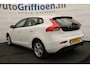 Volvo V40 1.6 T2 Kinetic nette hatchback met nieuwe APK bij aflevering