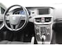 Volvo V40 1.6 T2 Kinetic nette hatchback met nieuwe APK bij aflevering