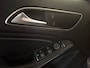 Mercedes-Benz A-klasse 180 Ambition Leer Navi Camera LED Parkeerhulp voor & achter Mooi!