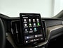 Volvo XC60 T6 Plug-in hybrid AWD Ultra Dark | Panoramadak | 360° camera | Luchtvering | Head-up display | Harman Kardon | Stoel- en stuurverwarming | Trekhaak