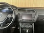 Volkswagen Tiguan 2.0 TSI 4Motion Highline NL auto | Lederen bekleding | Schuif/kantel dak.
