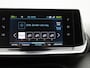 Peugeot e-2008 EV Allure 50 kWh | 3-FASE | APPLE CARPLAY - ANDROID AUTO | CLIMATE CONTROL | CRUISE CONTROL | PRIVACY GLASS | LED VERLICHTING | LICHTMETALEN VELGEN |