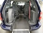 Chrysler Voyager 2.4i - Rolstoel Auto - Uitdraaiende bijrijdersstoel