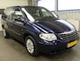 Chrysler Voyager 2.4i - Rolstoel Auto - Uitdraaiende bijrijdersstoel