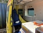 Mercedes-Benz Sprinter Ambulance 319CDI zonder motor met auto bak