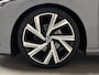 Volkswagen Golf 1.5 eTSI R-Line Sfeer Virtual CarPlay Camera Stoelver.