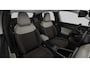 Fiat 600 La Prima | 10,25" touchscreen radio met Bluetooth, DAB & USB | Automatische airconditioning | Extra getint glas achter