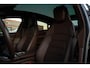 Porsche Taycan 4S Performance 84 kWh|Matrix|Chrono|Achteras besturing|Panoramadak|Olea Leder|Bose|Luchtvering|Full Option|Dealer Onderhouden