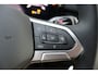 Volkswagen T-Roc Life First Edition | 'App-Connect' draadloze smartphone integratie | Automatische afstandsregeling (Adaptive Cruise Control) | Buitenspiegels elektrisch instel-, verwarm- en inklapbaar