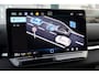 Volkswagen T-Roc Life First Edition | 'App-Connect' draadloze smartphone integratie | Automatische afstandsregeling (Adaptive Cruise Control) | Buitenspiegels elektrisch instel-, verwarm- en inklapbaar