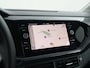 Volkswagen T-Cross 1.0 TSI R-Line | Achteruitrijcamera | Apple Carplay/Android Auto | Parkeersensor voor en achter | keyless entry/start
