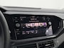 Volkswagen T-Cross 1.0 TSI R-Line | Achteruitrijcamera | Apple Carplay/Android Auto | Parkeersensor voor en achter | keyless entry/start