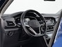 Volkswagen T-Cross 1.0 TSI R-Line | Achteruitrijcamera | Apple Carplay/Android Auto | Parkeersensor voor en achter | keyless entry/start