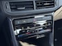Volkswagen T-Cross 1.0 TSI R-Line | Achteruitrijcamera | Apple Carplay/Android Auto | Parkeersensor voor en achter | keyless entry/start