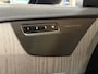 Volvo XC90 2.0 T8 Recharge AWD Ultra Dark 7p|Luchtvering|Trekhaak|Pano| H/K Sound | Massage | Winter Pakket | Driver Assist | HuD