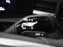 Volkswagen T-Roc Life First Edition | 'App-Connect' draadloze smartphone integratie | Automatische afstandsregeling (Adaptive Cruise Control) | Buitenspiegels elektrisch instel-, verwarm- en inklapbaar