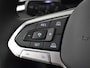 Volkswagen T-Roc Life First Edition | 'App-Connect' draadloze smartphone integratie | Automatische afstandsregeling (Adaptive Cruise Control) | Buitenspiegels elektrisch instel-, verwarm- en inklapbaar