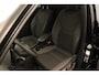 Toyota Yaris Cross 1.5 Hybrid 130 Dynamic DEMO VOERTUIG - DODEHOEKDETECTIE - VOORSTOELEN VERWARMD - STUURVERWARMING - VOORRUITVERWARMING - PARKEERSENSOREN VOOR EN ACHTER - KEYLESS ENTRY/START - ACHTERUITRIJCAMERA - ADAPTIEVE CRUISE CONTROL - GETINT GLAS ACHTER