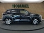 Toyota Yaris Cross 1.5 Hybrid 130 Dynamic DEMO VOERTUIG - DODEHOEKDETECTIE - VOORSTOELEN VERWARMD - STUURVERWARMING - VOORRUITVERWARMING - PARKEERSENSOREN VOOR EN ACHTER - KEYLESS ENTRY/START - ACHTERUITRIJCAMERA - ADAPTIEVE CRUISE CONTROL - GETINT GLAS ACHTER