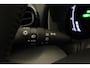 Toyota Yaris Cross 1.5 Hybrid 130 Dynamic DEMO VOERTUIG - DODEHOEKDETECTIE - VOORSTOELEN VERWARMD - STUURVERWARMING - VOORRUITVERWARMING - PARKEERSENSOREN VOOR EN ACHTER - KEYLESS ENTRY/START - ACHTERUITRIJCAMERA - ADAPTIEVE CRUISE CONTROL - GETINT GLAS ACHTER