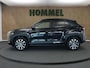 Toyota Yaris Cross 1.5 Hybrid 130 Dynamic DEMO VOERTUIG - DODEHOEKDETECTIE - VOORSTOELEN VERWARMD - STUURVERWARMING - VOORRUITVERWARMING - PARKEERSENSOREN VOOR EN ACHTER - KEYLESS ENTRY/START - ACHTERUITRIJCAMERA - ADAPTIEVE CRUISE CONTROL - GETINT GLAS ACHTER