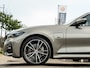 BMW 3-Serie Touring 330e xDrive High Exe M-Sport PANO HUD CAMERA MEMORY M-SPORT STOELEN OXIDGRAU BOMVOL!!