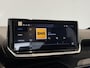 Peugeot 208 1.2 Hybrid 145 e-DCS6 GT | APPLE CARPLAY & ANDROID AUTO | CAMERA VOOR EN ACHTER | MASSAGE STOEL | STOELVERWARMING | DEMO AUTO |