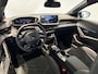 Peugeot 208 1.2 Hybrid 145 e-DCS6 GT | APPLE CARPLAY & ANDROID AUTO | CAMERA VOOR EN ACHTER | MASSAGE STOEL | STOELVERWARMING | DEMO AUTO |