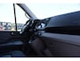 Volkswagen Crafter 35 2.0 TDI L3H3 PB Edition Camera, Cruise, Carplay, LED, Automaat, Trekhaak, Multimedia, Automaat, 140pk, Uniek!