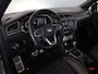 Volkswagen Tiguan 1.4 TSI eHybrid R-Line Business 245 pk Automaat (DSG) | Navigatie | Panoramadak | Trekhaak (wegklapbaar) | Parkeersensoren (Park assist) | Achteruitrijcamera | Lederen bekleding | Elektr. voorstoelen met geheugen | R-Line |
