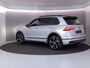 Volkswagen Tiguan 1.4 TSI eHybrid R-Line Business 245 pk Automaat (DSG) | Navigatie | Panoramadak | Trekhaak (wegklapbaar) | Parkeersensoren (Park assist) | Achteruitrijcamera | Lederen bekleding | Elektr. voorstoelen met geheugen | R-Line |