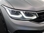 Volkswagen Tiguan 1.4 TSI eHybrid R-Line Business 245 pk Automaat (DSG) | Navigatie | Panoramadak | Trekhaak (wegklapbaar) | Parkeersensoren (Park assist) | Achteruitrijcamera | Lederen bekleding | Elektr. voorstoelen met geheugen | R-Line |