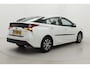 Toyota Prius 1.8 Hybrid Dynamic | Apple Carplay / Android Auto | Dodehoek detectie | Stoelverwarming | Head-up display | Keyless | Adaptive Cruise | Clima | LED | Camera | 15 inch